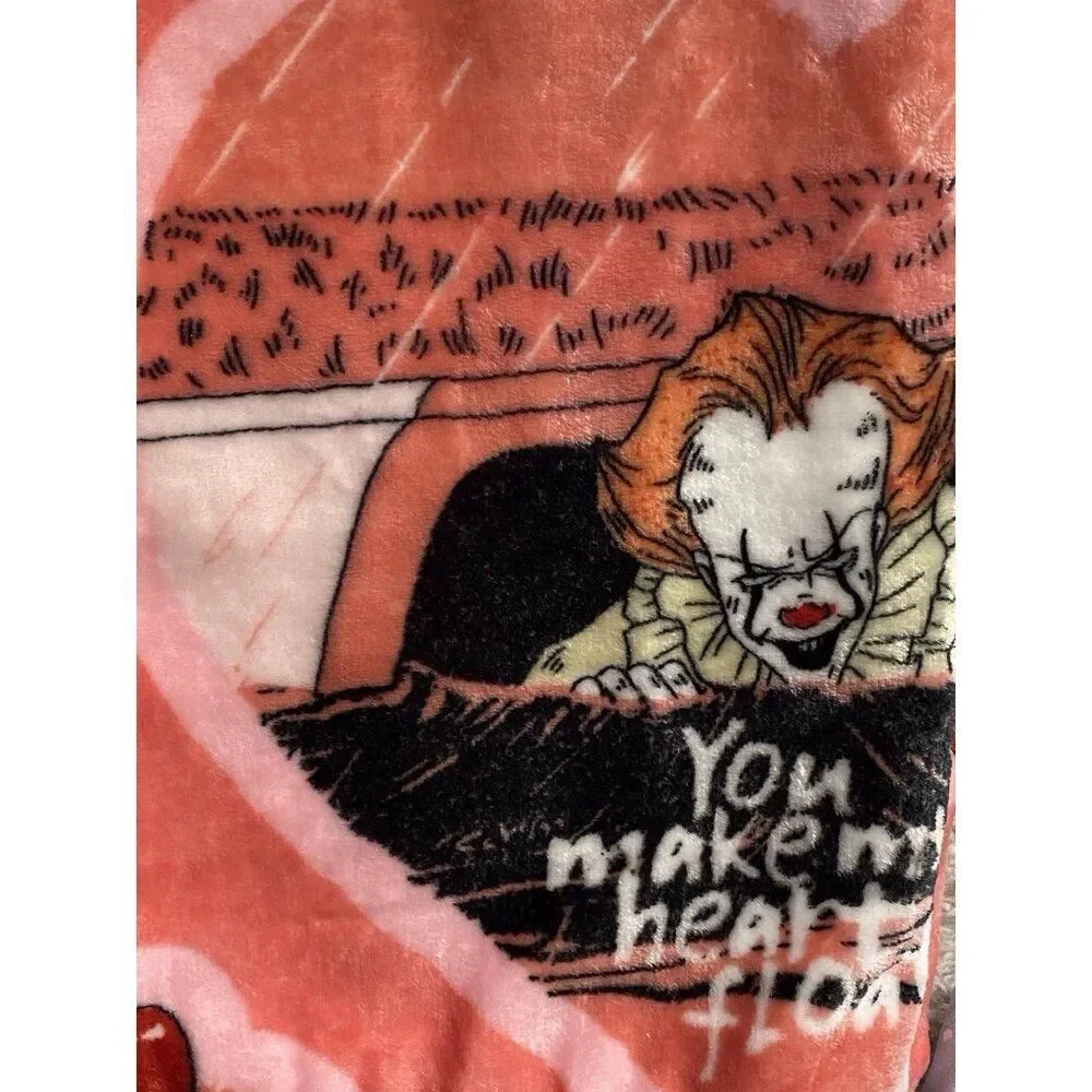IT Pennywise Soft Plush Throw Blanket You Make My Heart Float‎ 50” X 70” NEW